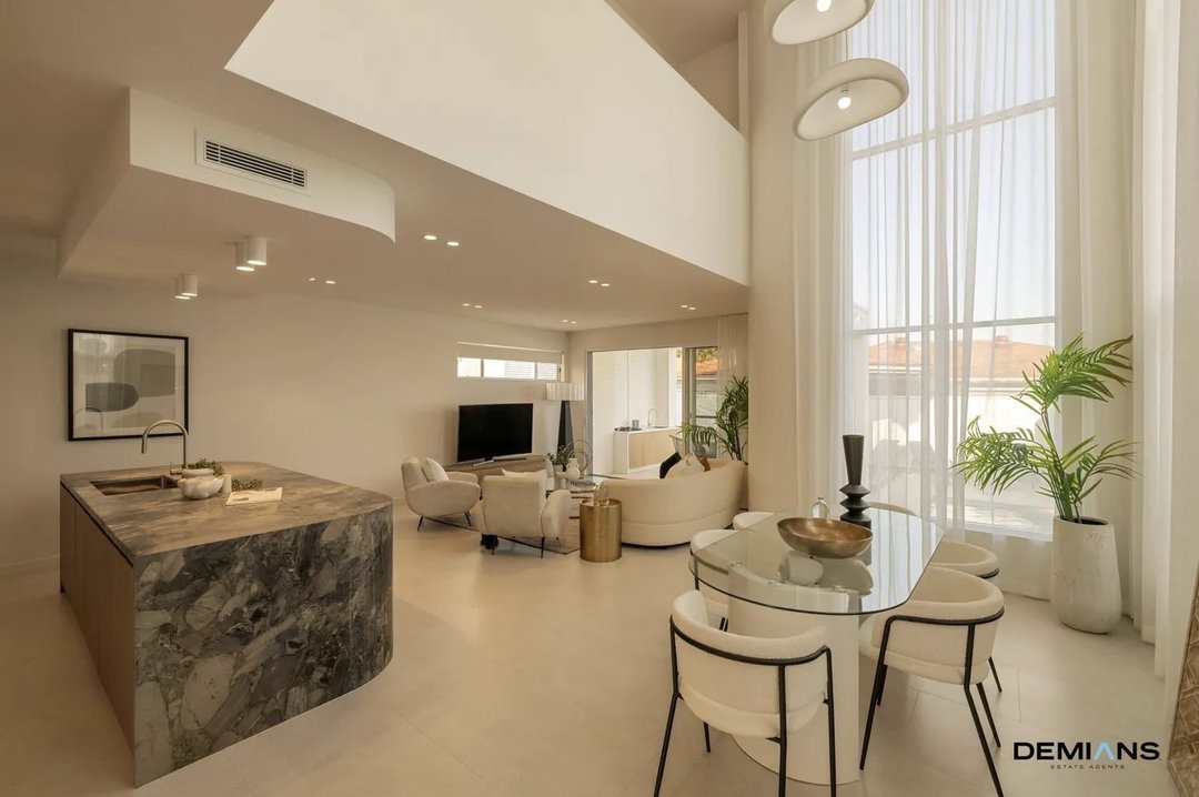 Luxury Duplex | Moorebank NSW